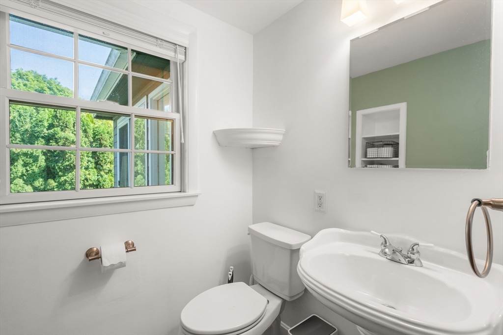 5 Adeline Road Beverly, MA 01915 - Photo 28 of 35