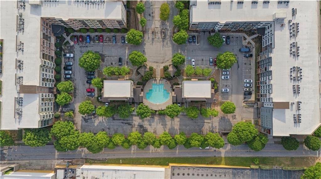 898 Oak Street Southwest, Unit 1418 Atlanta, GA 30310 - Photo 3 of 22 an aerial view of multiple house