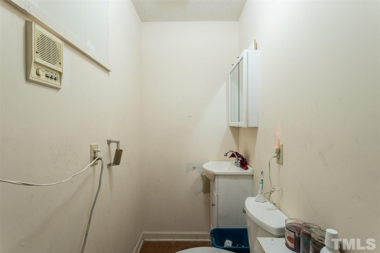 3501 Long Ridge Road Durham, NC 27703 - Photo 17 of 30 Gallery Image 17