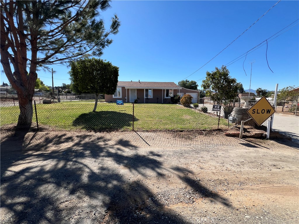 17305 Sage Avenue Riverside, CA 92504 - Photo 24 of 40 a view of a backyard