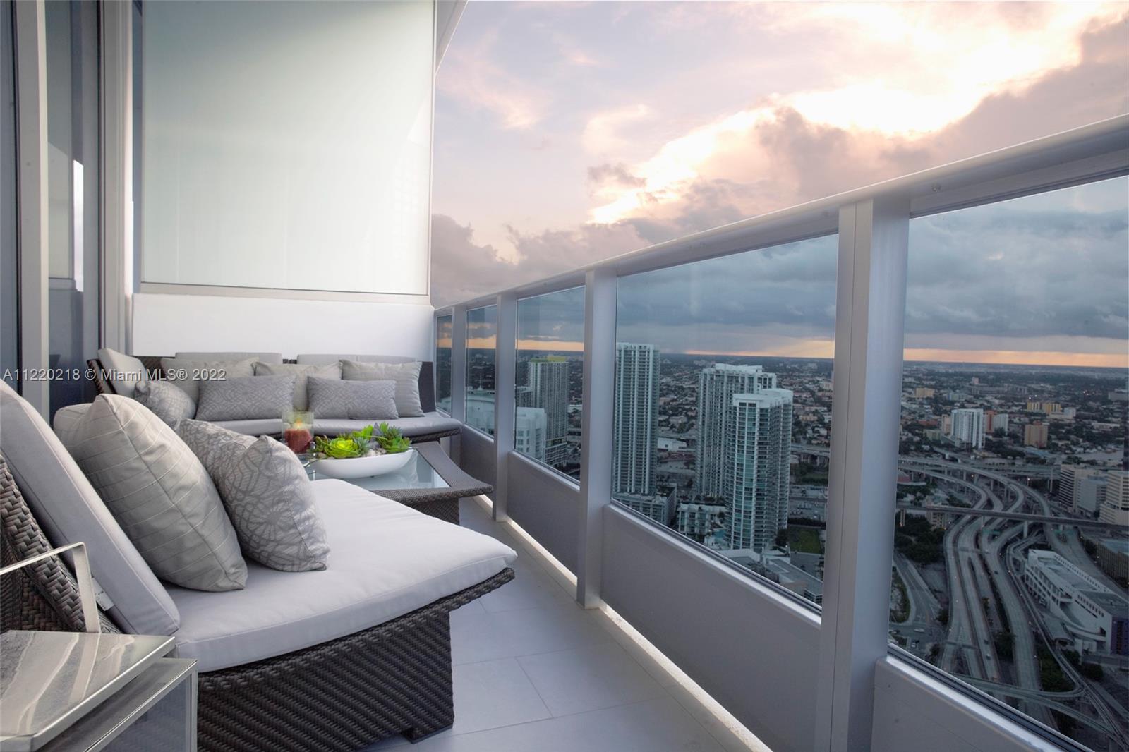 200 Biscayne Blvd Way, Unit 5211 Miami, FL 33131 - Photo 11 of 11 a view of balcony with couch