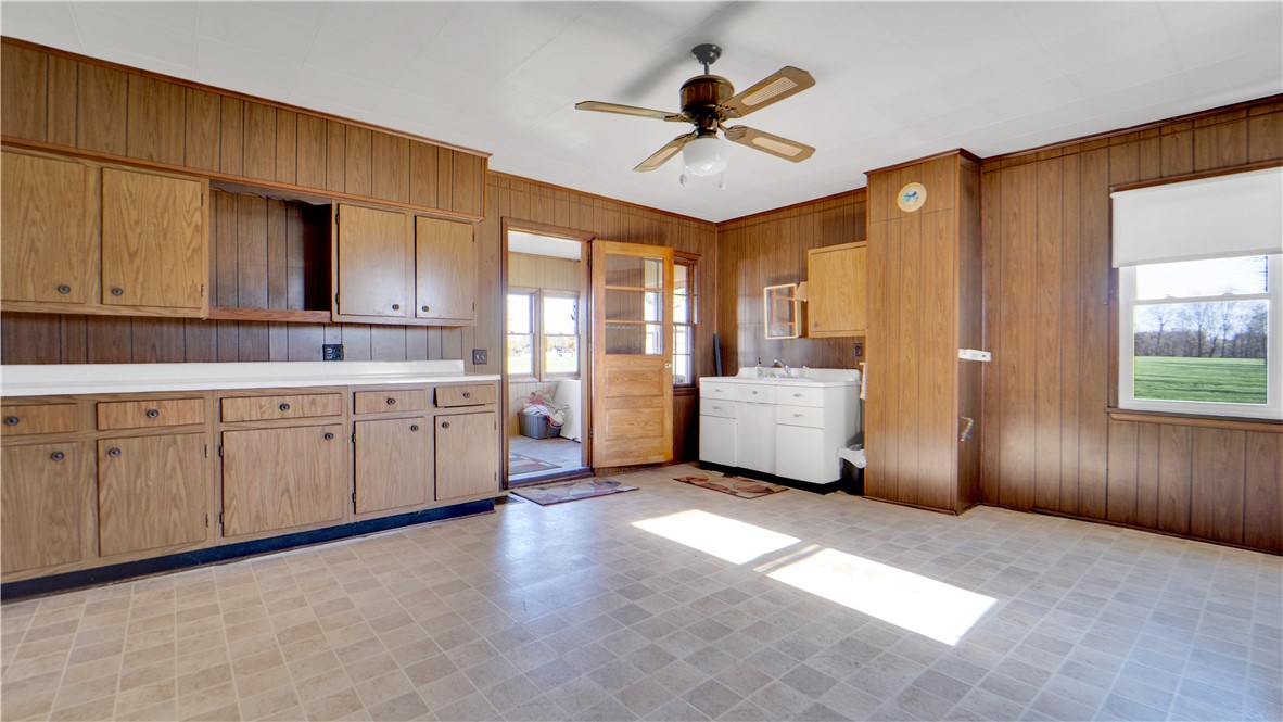 1096 Victor Road Macedon, NY 14502 - Photo 24 of 49 Huge Kitchen