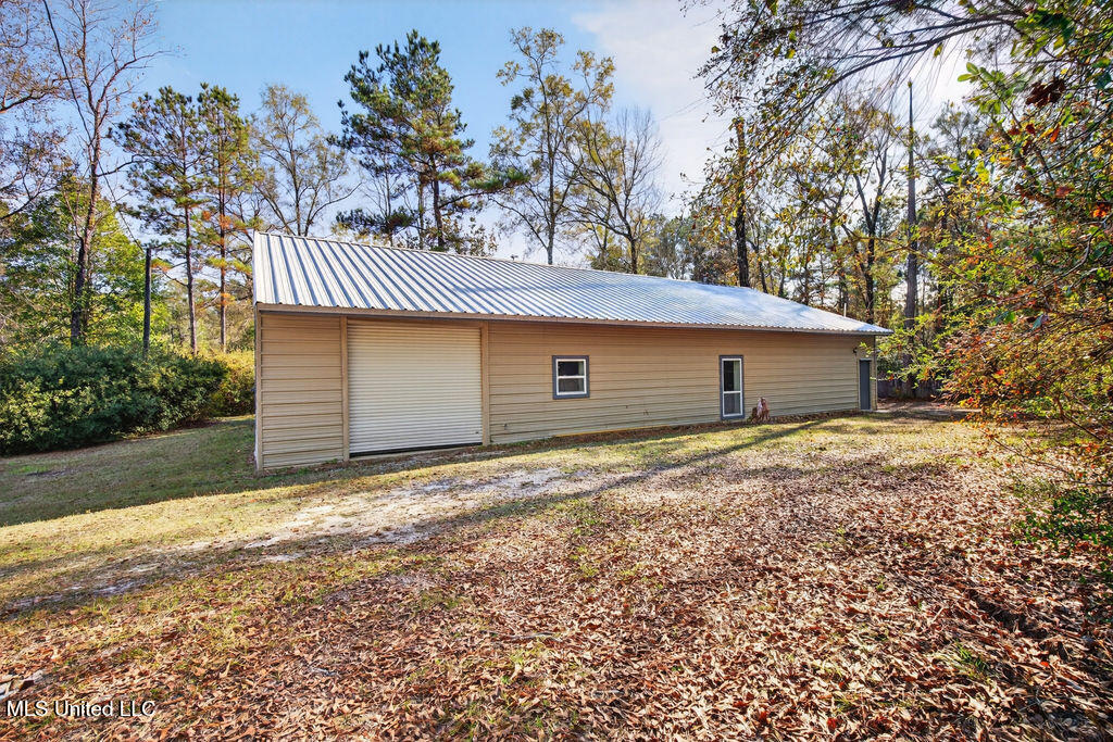 931 Benndale Road Wiggins, MS 39577 - Photo 23 of 55 931BenndaleRd-2