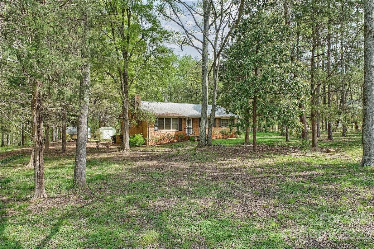 13018 Hamilton Road Charlotte, NC 28273 - Photo 3 of 14 Gallery Image 3