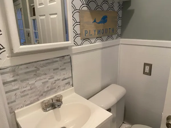$1,850 | 10 Cushman Street, Unit 4, Plymouth, MA 02360