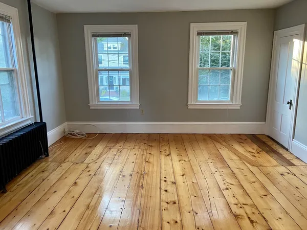 $1,850 | 10 Cushman Street, Unit 4, Plymouth, MA 02360