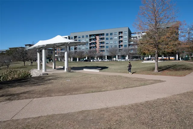 $2,800 | 1701 Simond Avenue, Unit 436, Austin, TX 78723