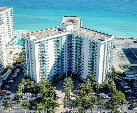 a view of a multi story building