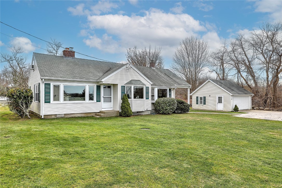 10 Pond View Road Narragansett, RI 02882 - Photo 3 of 23