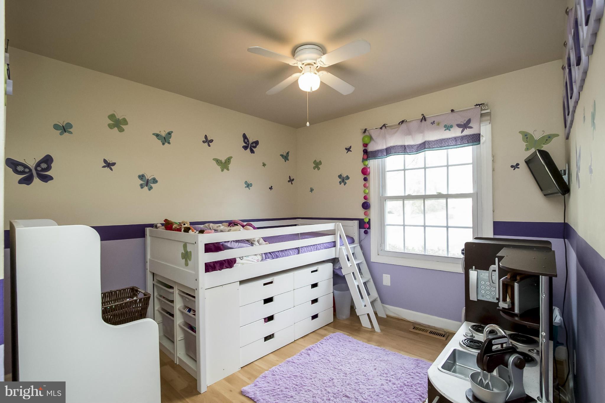 305 West Ash Road Sterling, VA 20164 - Photo 23 of 30 Bedroom 2