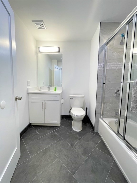 302 Broadway, Unit 202 Everett, MA 02149 - Photo 8 of 10