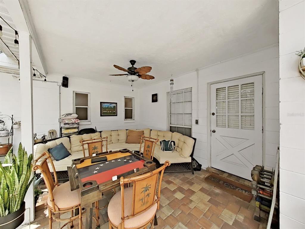 7608 Barry Road Tampa, FL 33615 - Photo 14 of 40
