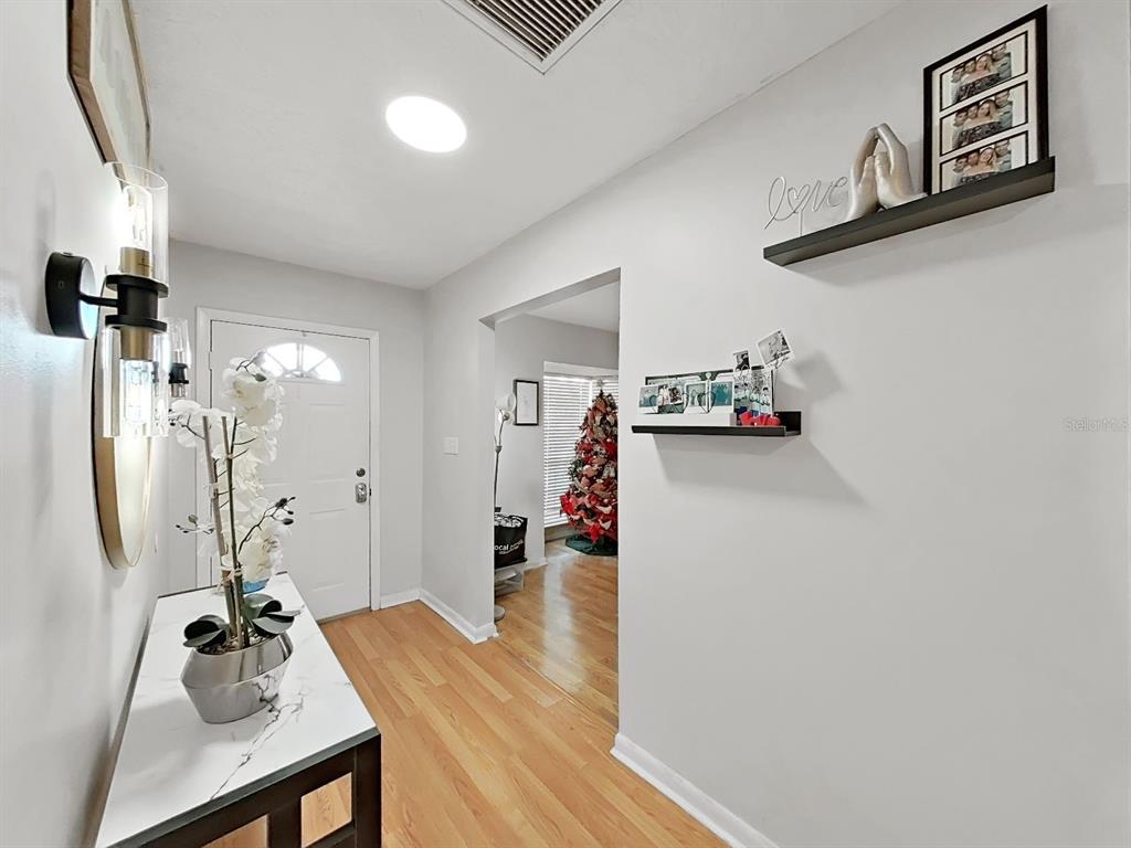 7608 Barry Road Tampa, FL 33615 - Photo 16 of 40