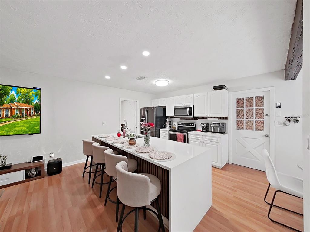 7608 Barry Road Tampa, FL 33615 - Photo 17 of 40