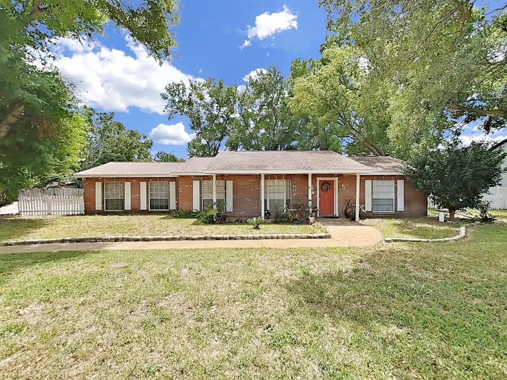 7608 Barry Road Tampa, FL 33615 - Photo 40 of 40