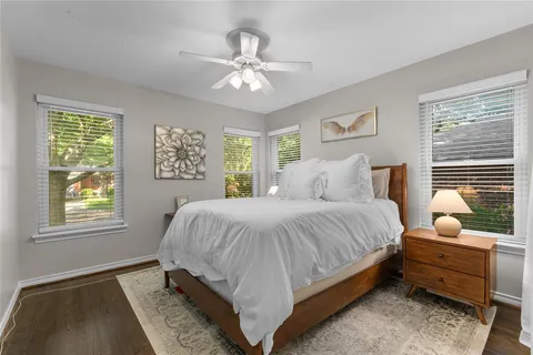 $555,000 | 11621 Tuscany Way, Dallas, TX 75218