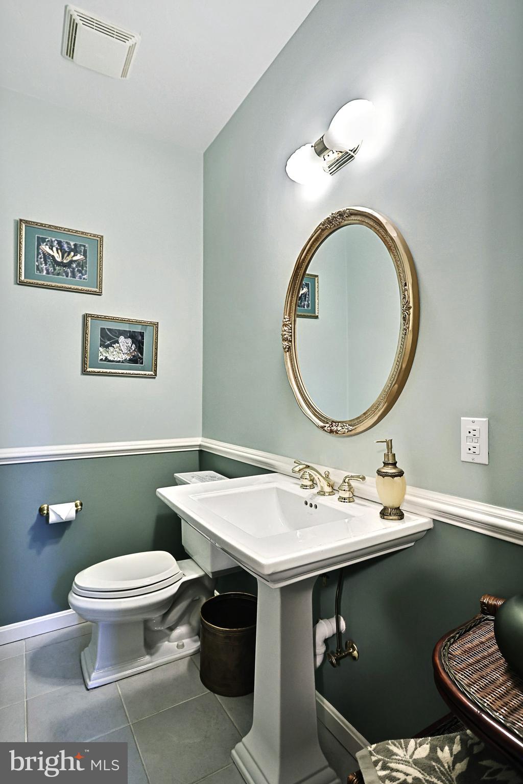 300 Orchard Drive Hanover, PA 17331 - Photo 36 of 70 First floor powder room