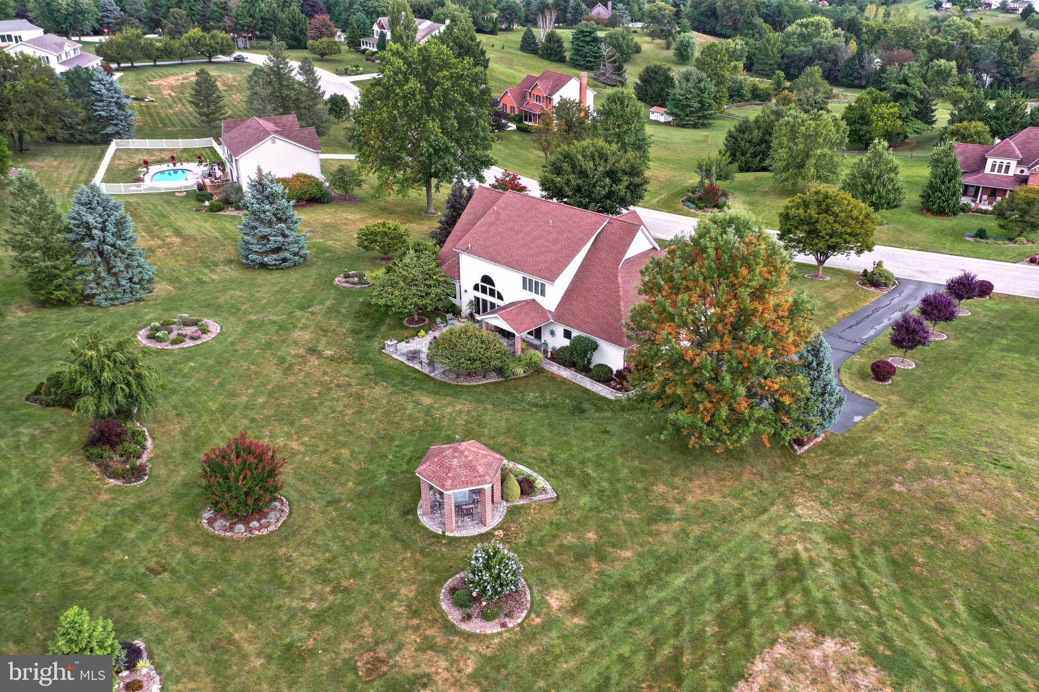 300 Orchard Drive Hanover, PA 17331 - Photo 9 of 70