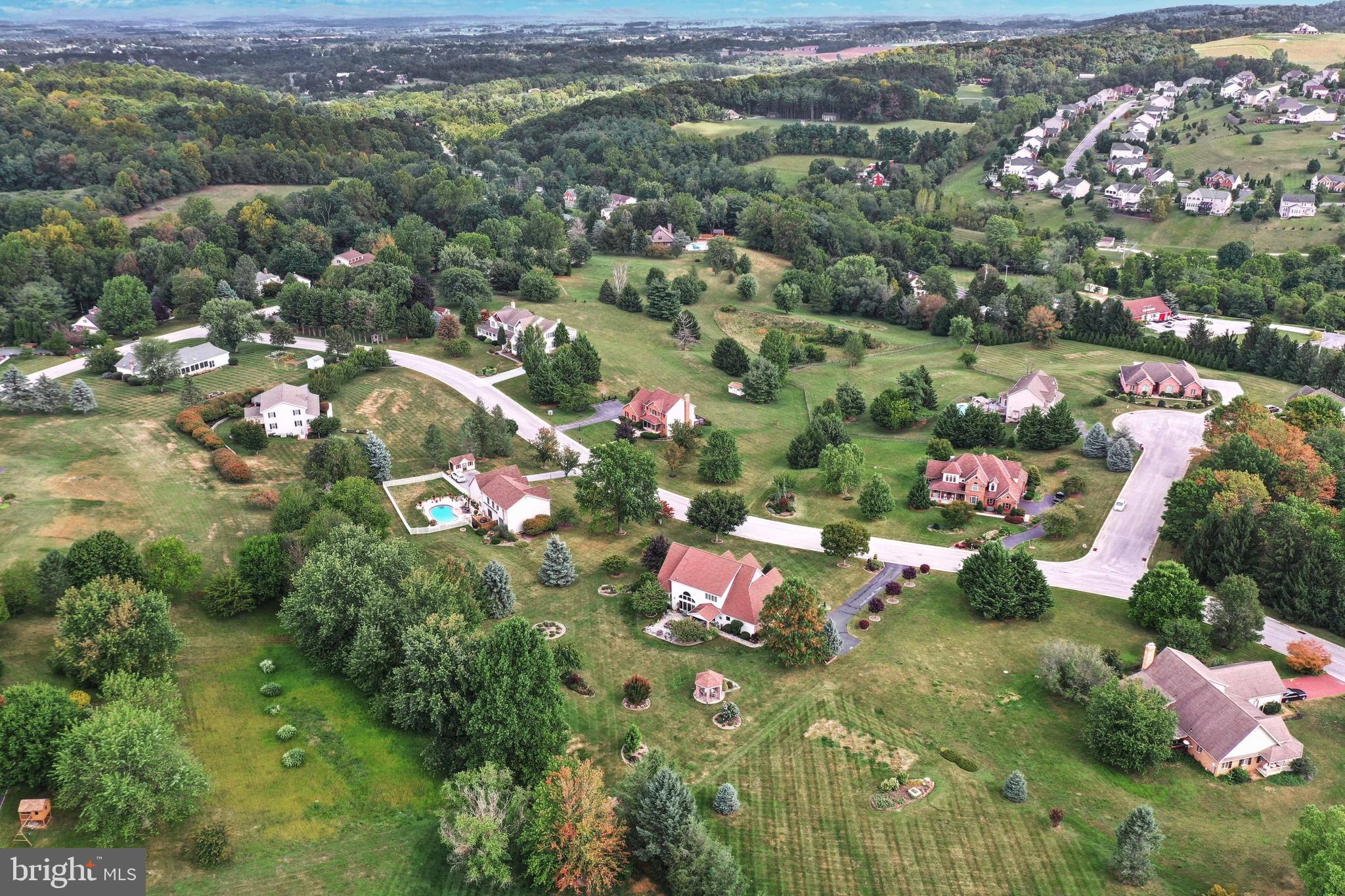 300 Orchard Drive Hanover, PA 17331 - Photo 10 of 70