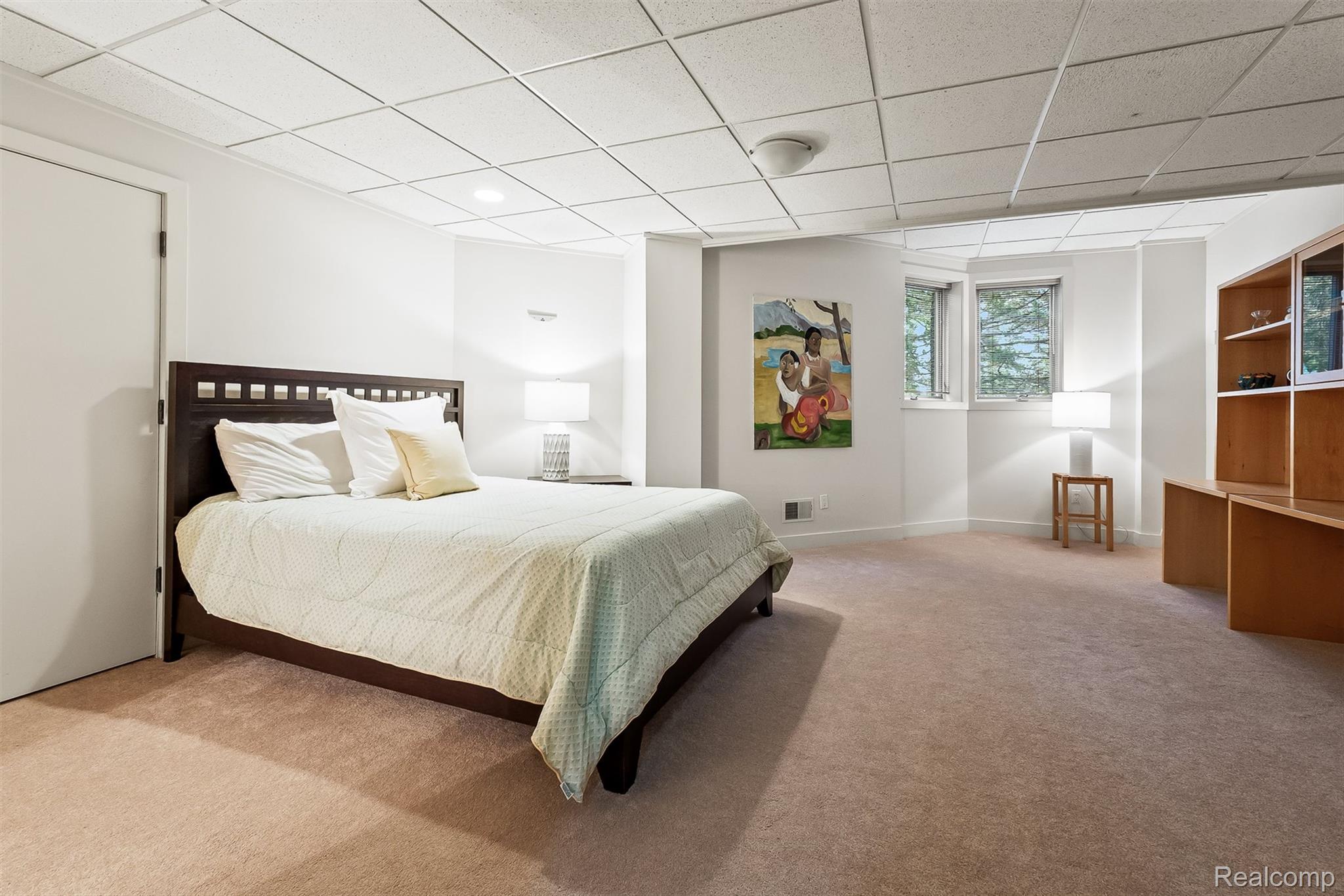 1800 Tiverton Road Bloomfield Hills, MI 48304 - Photo 41 of 56 56-Tiverton-15.jpg