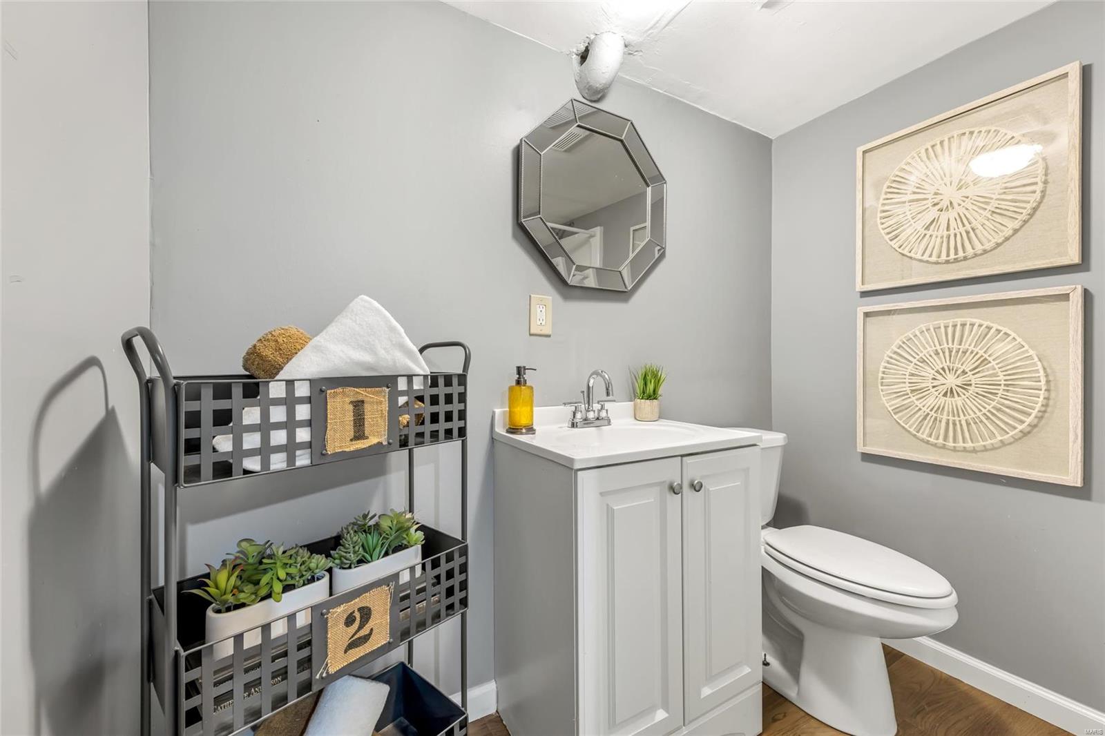 8844 Murvale Drive Jennings, MO 63136 - Photo 21 of 25