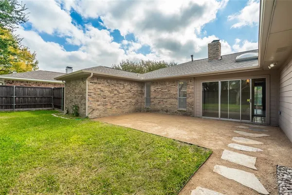 $2,750 | 2813 Glen Forest Lane, Plano, TX 75023