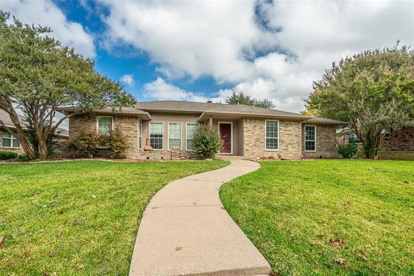 $2,750 | 2813 Glen Forest Lane, Plano, TX 75023