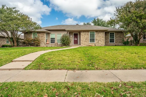 $2,750 | 2813 Glen Forest Lane, Plano, TX 75023