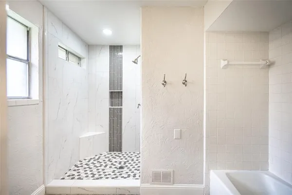 $2,750 | 2813 Glen Forest Lane, Plano, TX 75023
