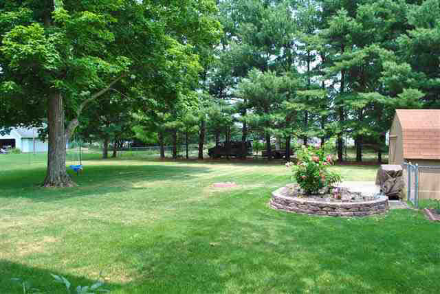 2307 Bashor Road Goshen, IN 46526 - Photo 6 of 17 Gallery Image 6