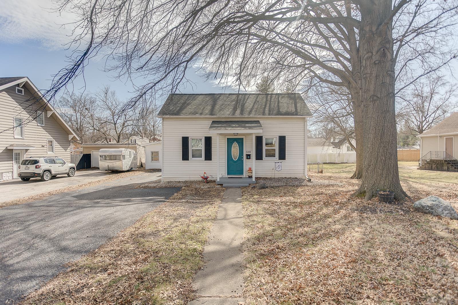 518 Jefferson Road Edwardsville, IL 62025 - Photo 1 of 30 Gallery Image 1