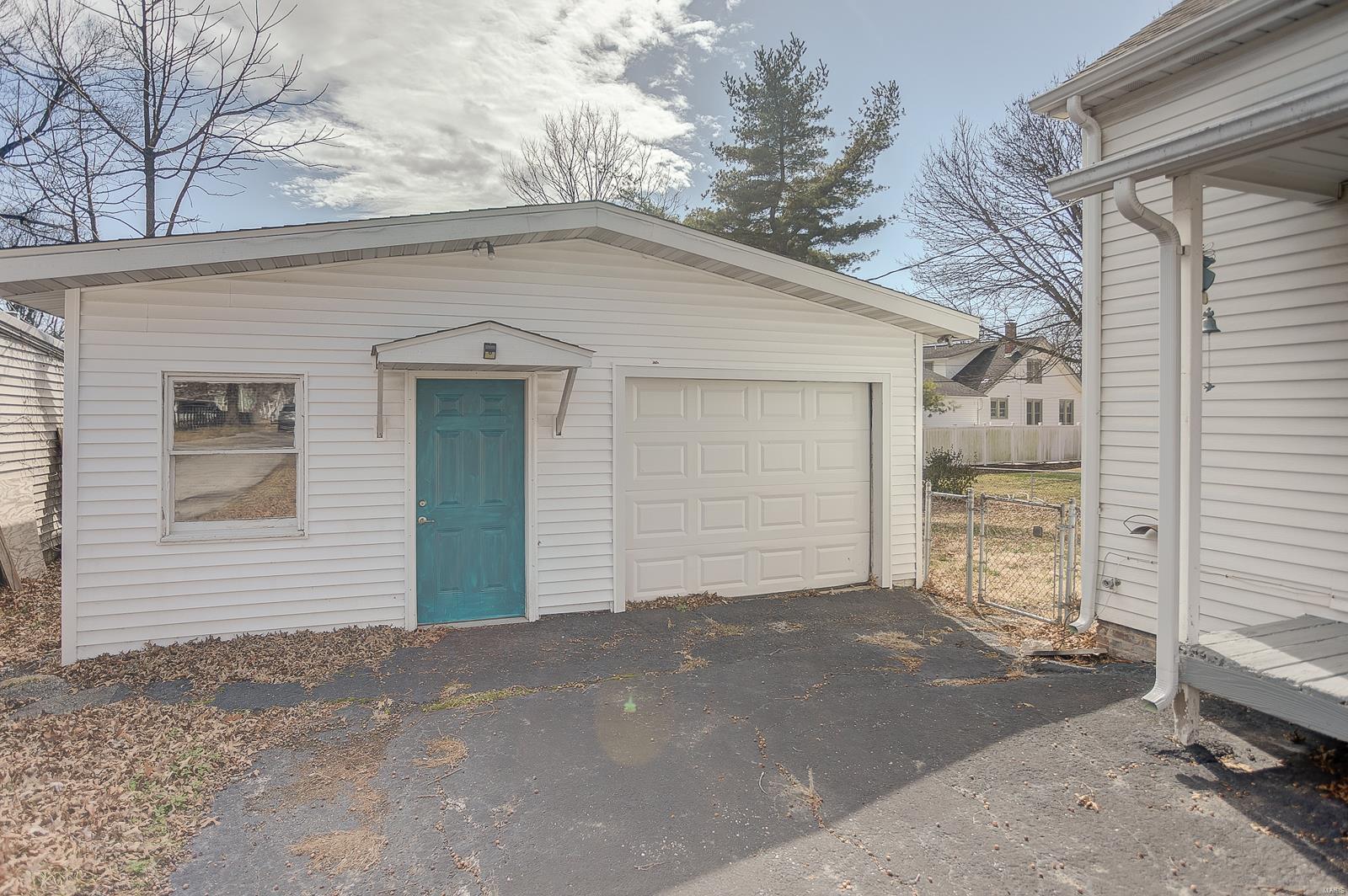 518 Jefferson Road Edwardsville, IL 62025 - Photo 4 of 30 Gallery Image 4