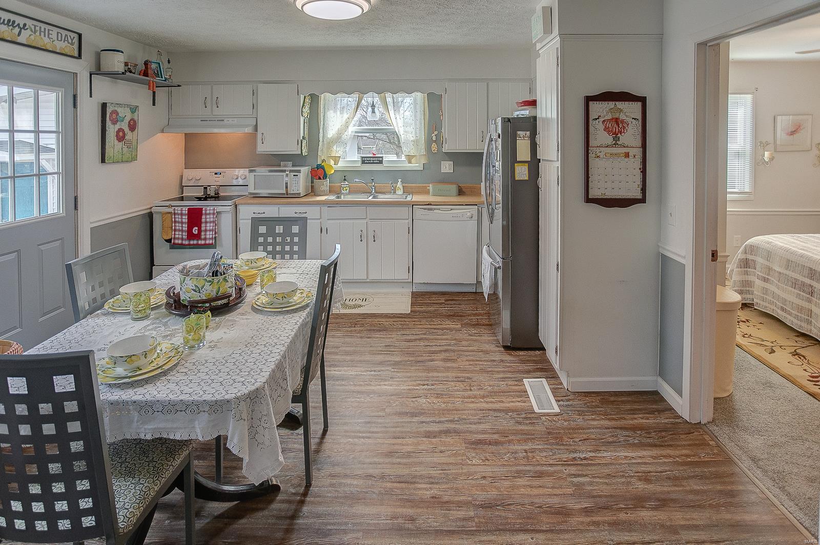 518 Jefferson Road Edwardsville, IL 62025 - Photo 10 of 30 Gallery Image 10