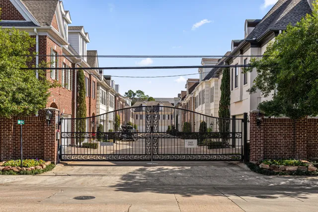 $610,000 | 5842 Candlewood Lane, Houston, TX 77057