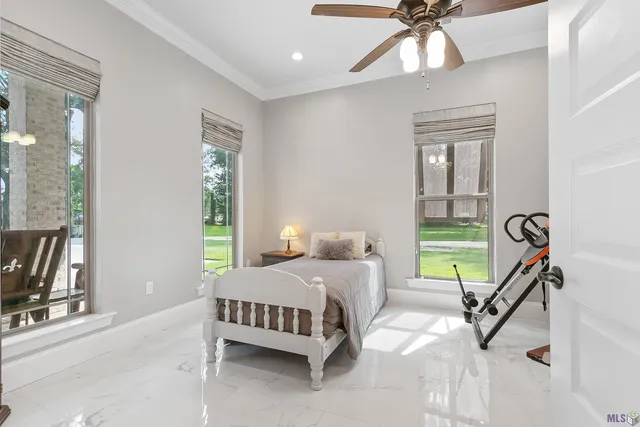 $954,000 | 6243 Highway 73, Geismar, LA 70734