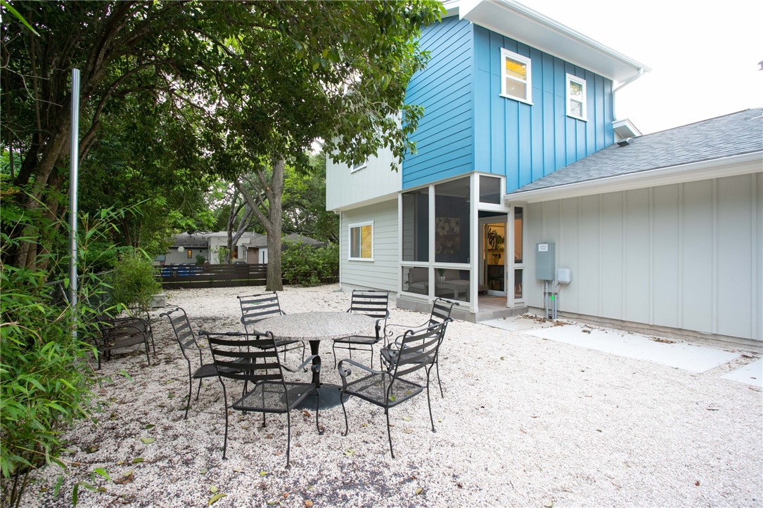 6613 Woodrow Avenue Austin, TX 78757 - Photo 23 of 27 a view of a house with backyard and sitting area