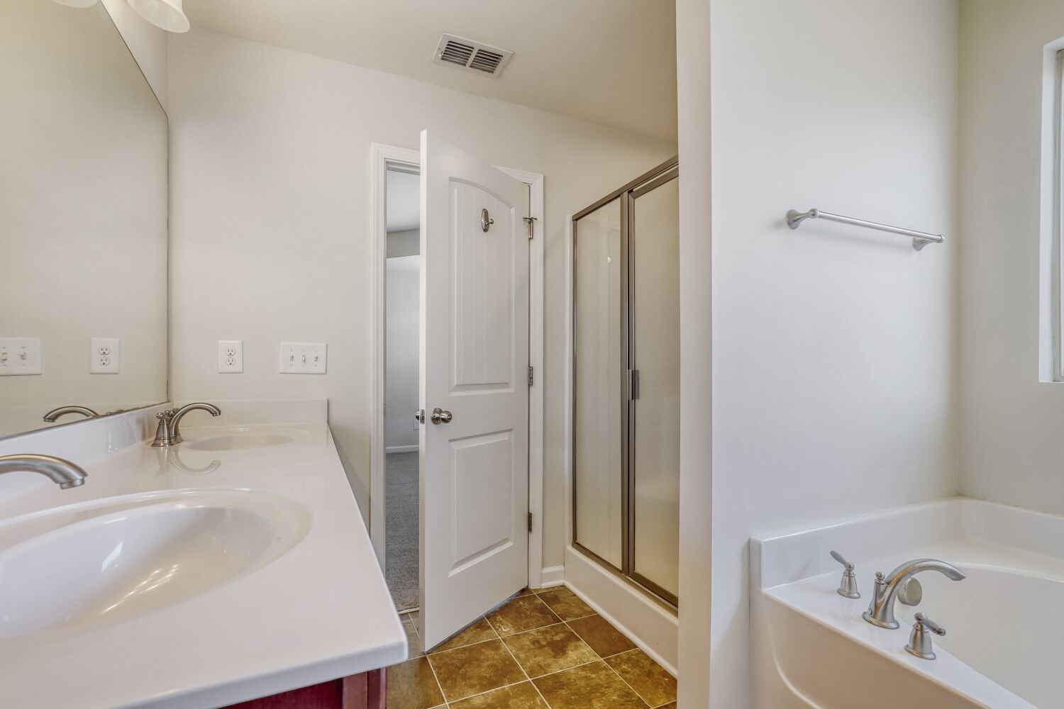 1011 Beverly Lane Spring Hill, TN 37174 - Photo 13 of 20 a bathroom with a sink and a tub