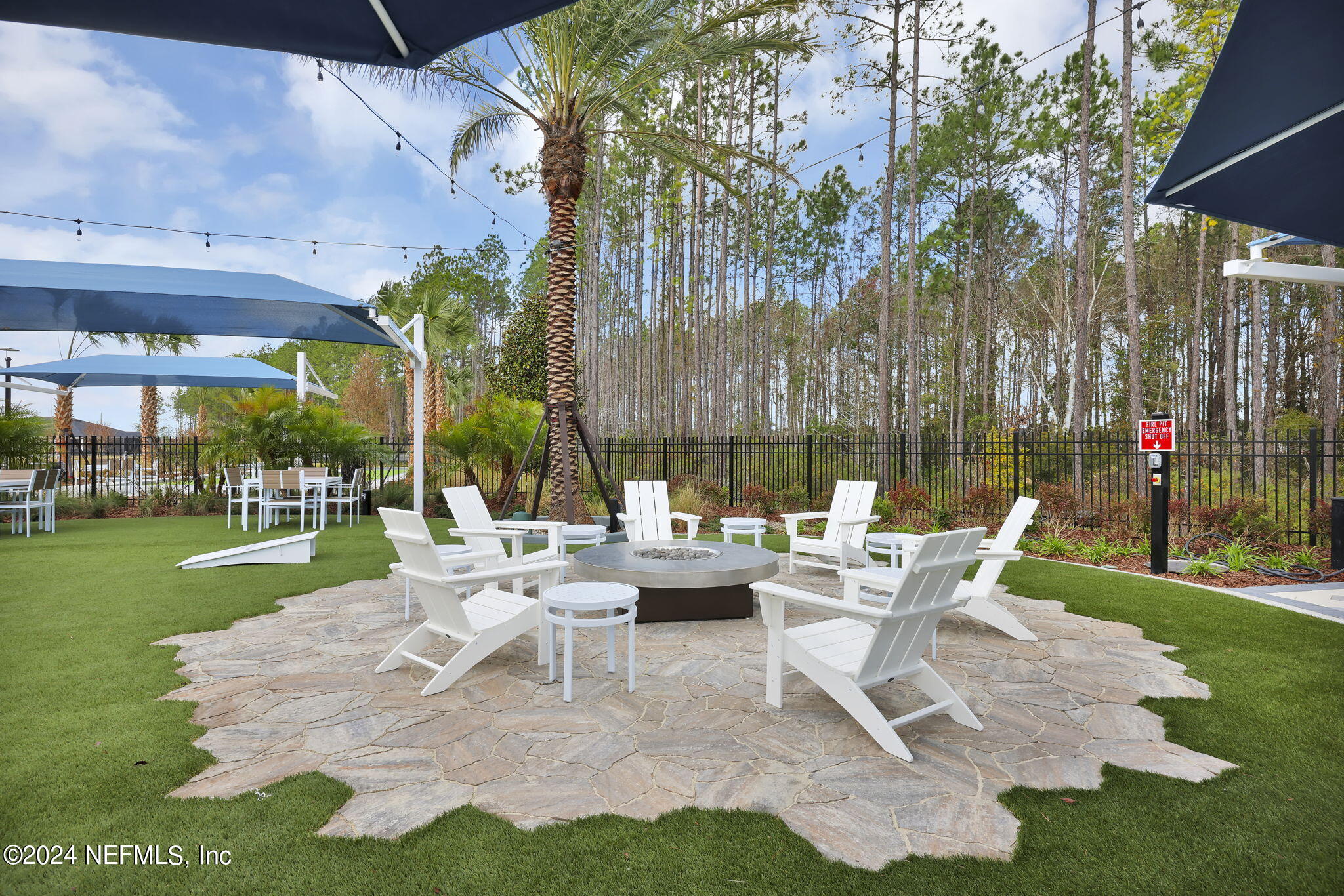 835 Continuum Loop Yulee, FL 32097 - Photo 49 of 54 Outdoor Firepit
