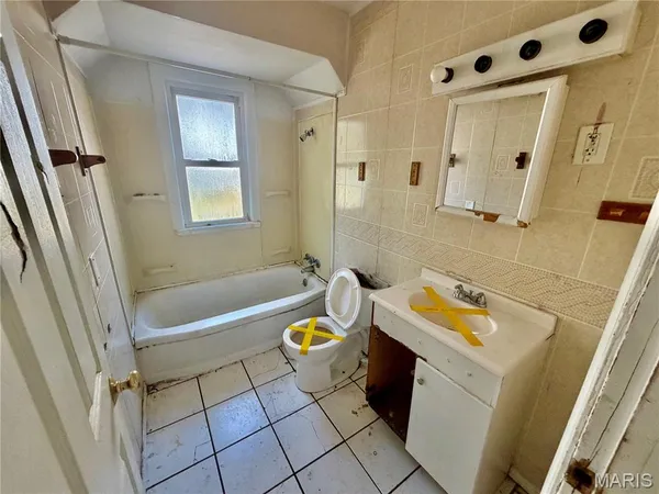 $39,900 | 8870 St Cyr Drive, St. Louis, MO 63136
