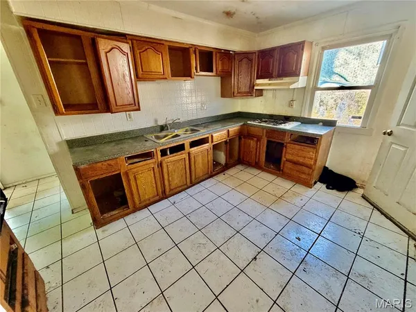 $39,900 | 8870 St Cyr Drive, St. Louis, MO 63136