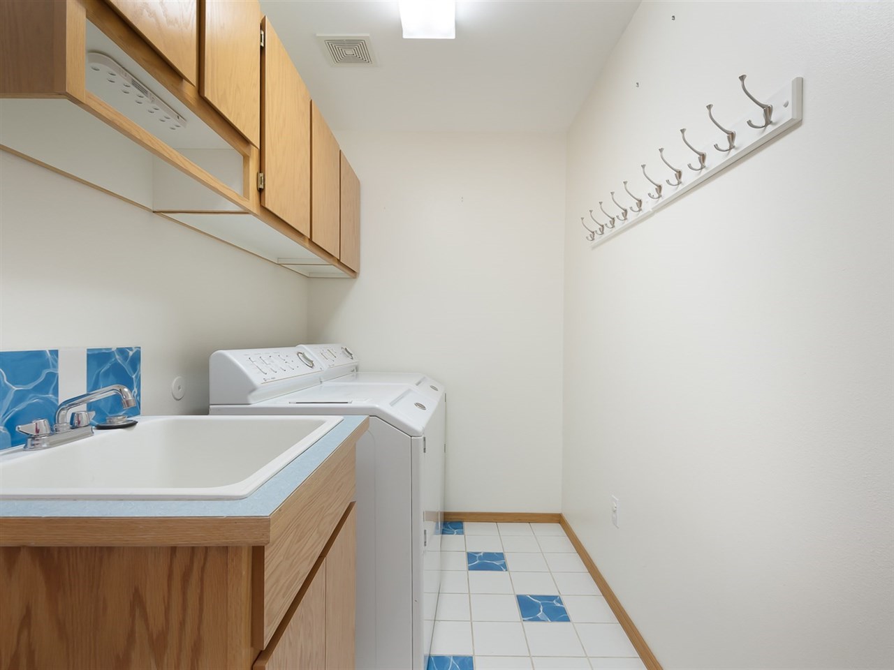 7814 East Timber Ridge Lane Spokane, WA 99212 - Photo 10 of 20 Gallery Image 10