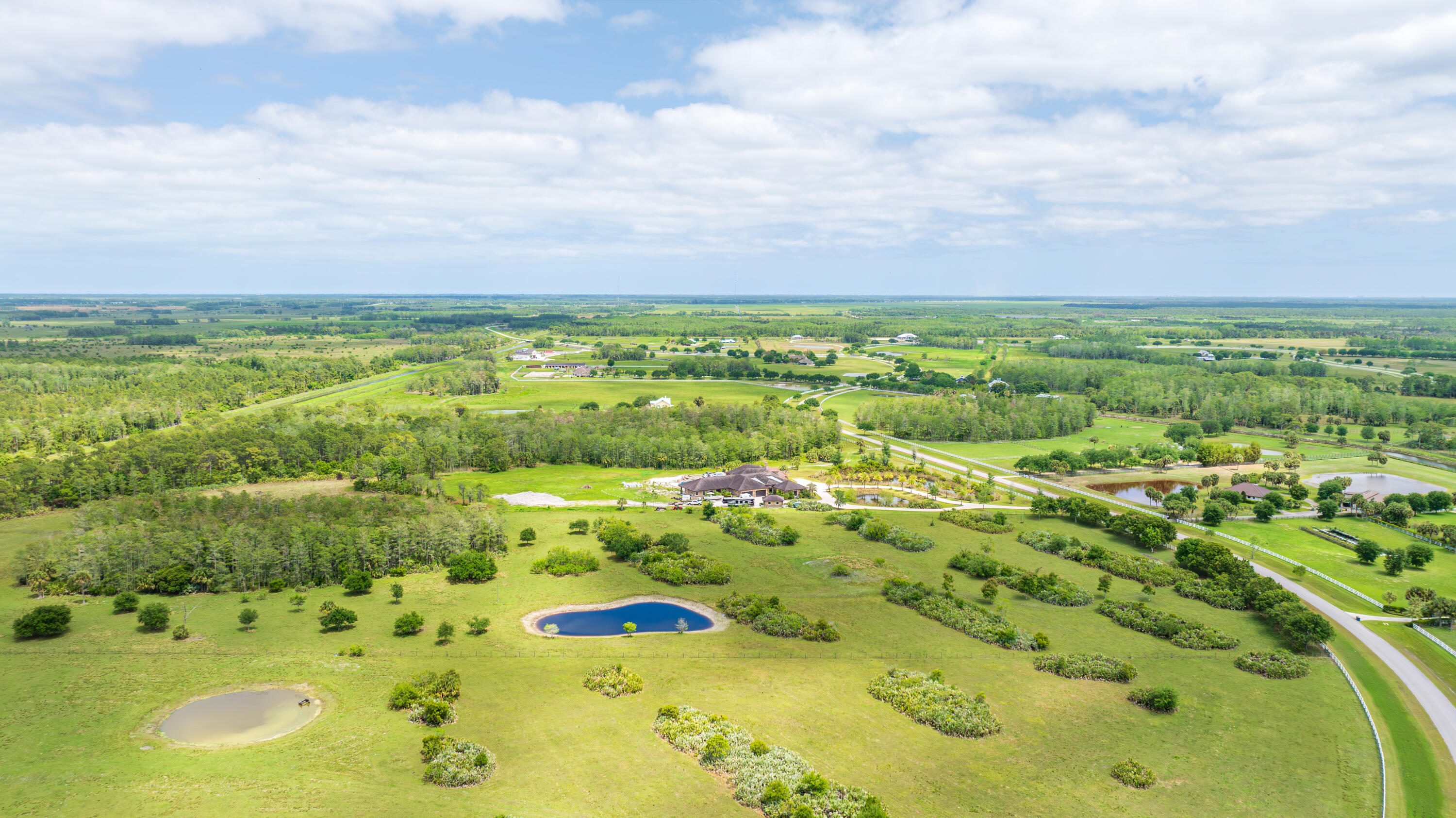 2097 Southwest Trailside Path Stuart, FL 34997 - Photo 11 of 20 DJI_20260416142341_0484_D_G