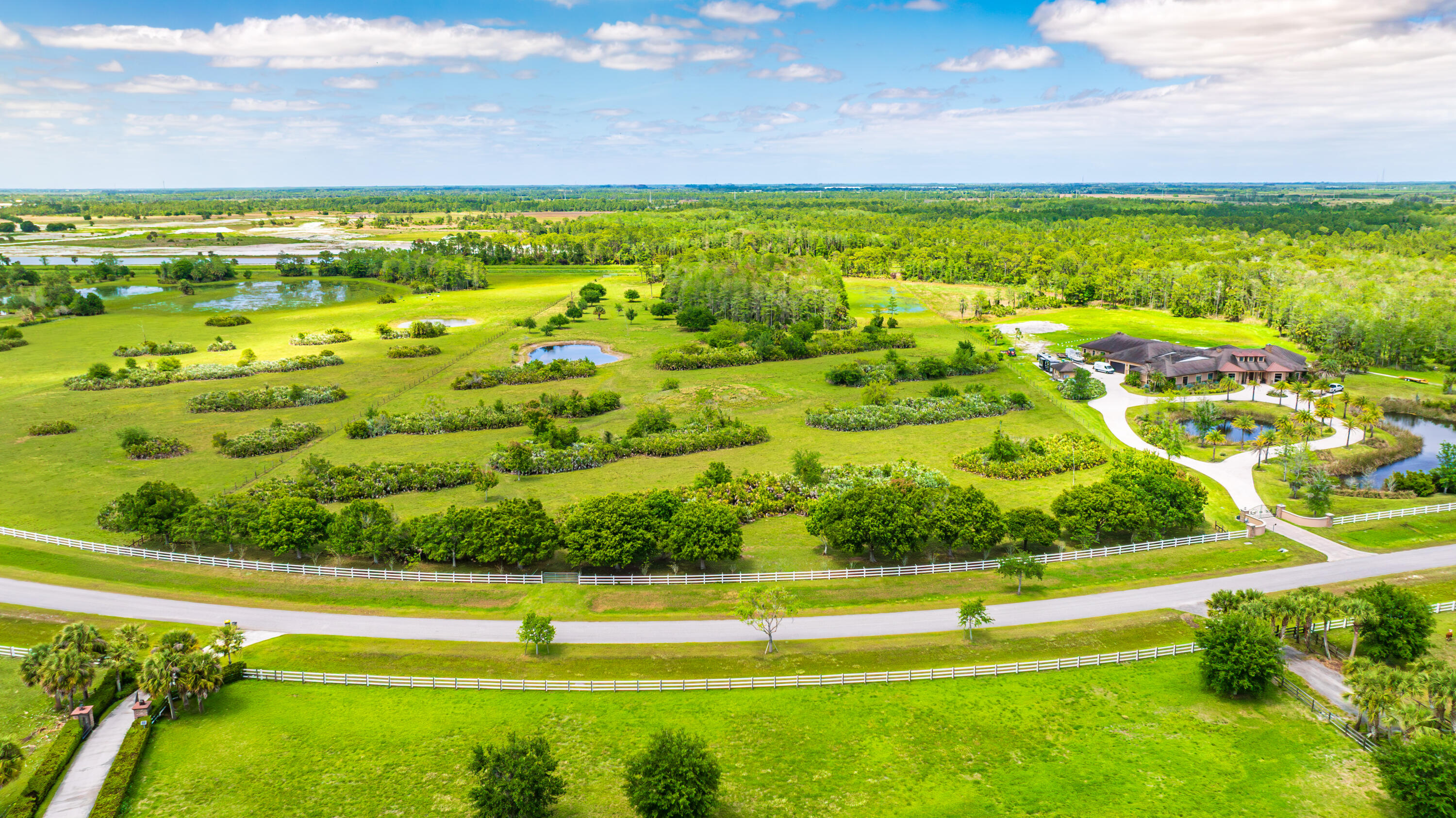 2097 Southwest Trailside Path Stuart, FL 34997 - Photo 13 of 20 DJI_20260416142604_0489_D_G