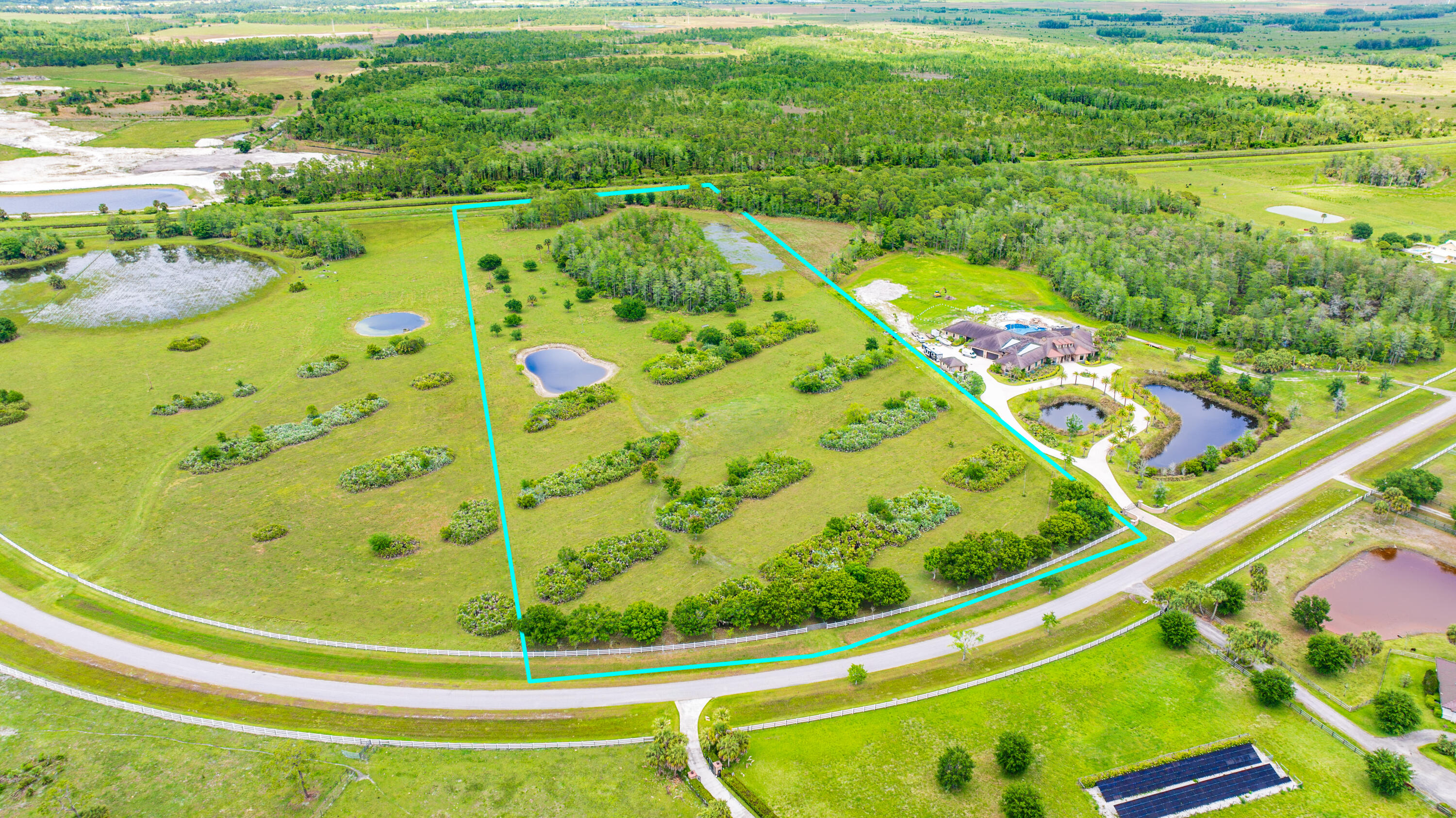 2097 Southwest Trailside Path Stuart, FL 34997 - Photo 4 of 20 DJI_20260416141749_0470_D_G Line