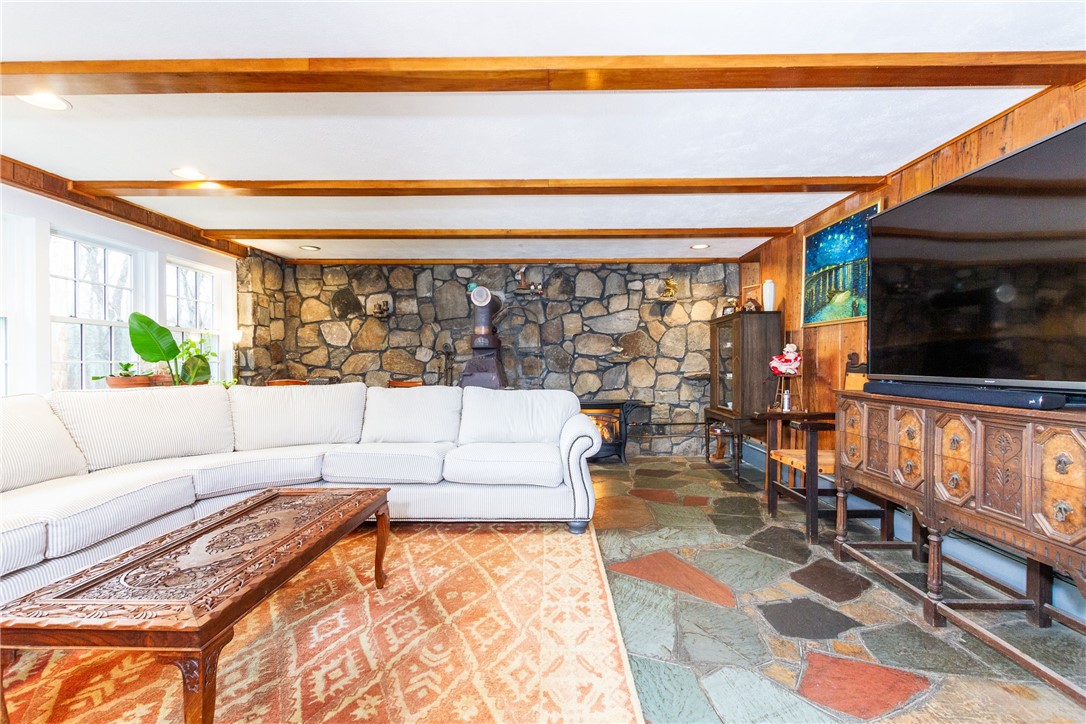 27 Mill Road Foster, RI 02825 - Photo 11 of 50