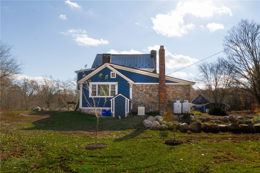 27 Mill Road Foster, RI 02825 - Photo 4 of 50