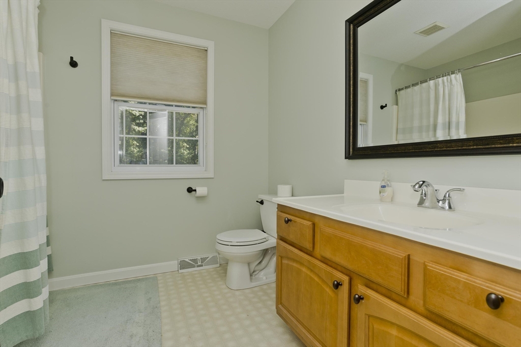 11 Upper River Road South Hadley, MA 01075 - Photo 15 of 23 Gallery Image 15