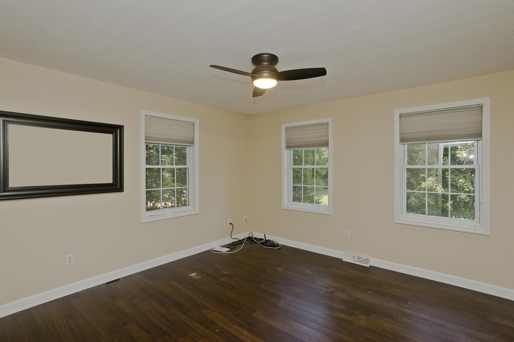 11 Upper River Road South Hadley, MA 01075 - Photo 18 of 23 Gallery Image 18