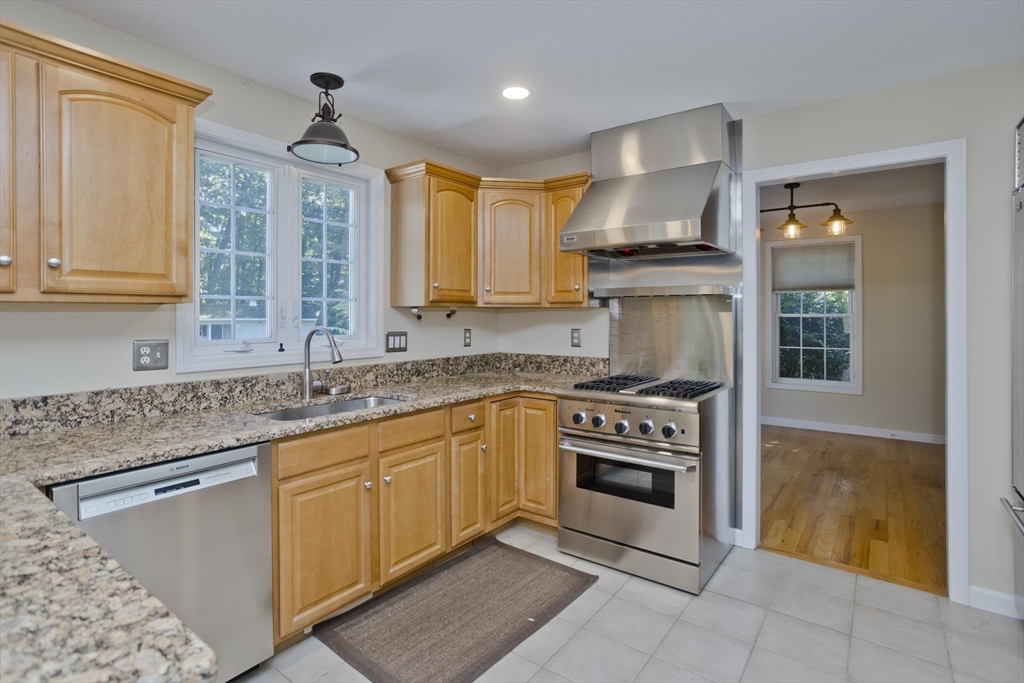 11 Upper River Road South Hadley, MA 01075 - Photo 5 of 23 Gallery Image 5