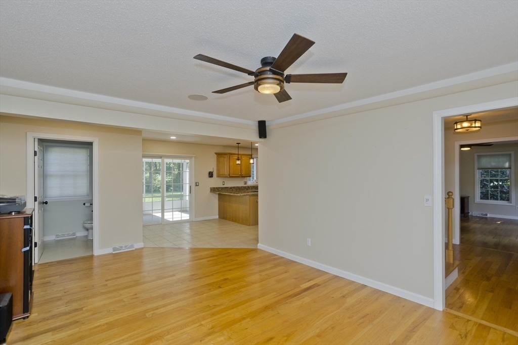 11 Upper River Road South Hadley, MA 01075 - Photo 10 of 23 Gallery Image 10